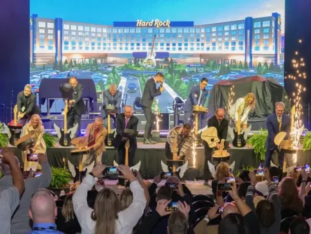 Hard Rock Hotel and Casino Bristol открывается для публики торжественной церемонией открытия